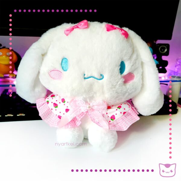 Peluche Sanrio Cinnamoroll Vestido Fresas