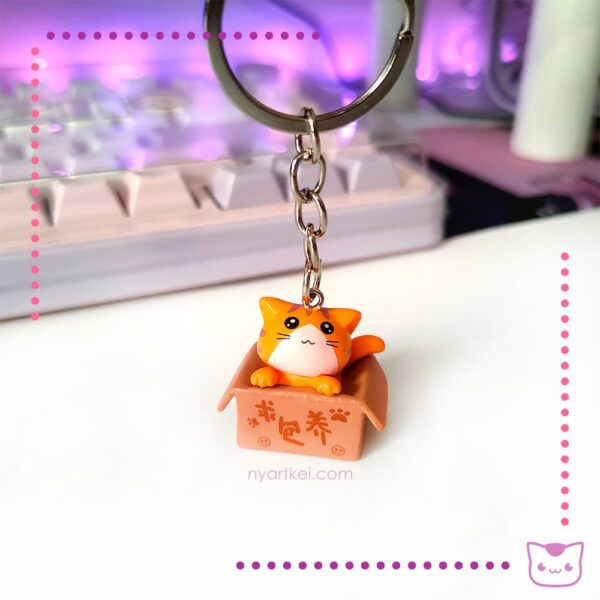 Llavero Gatito Caja Naranja