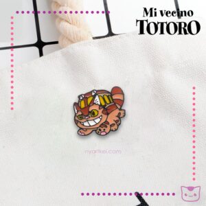 Pin Totoro Cat Bus